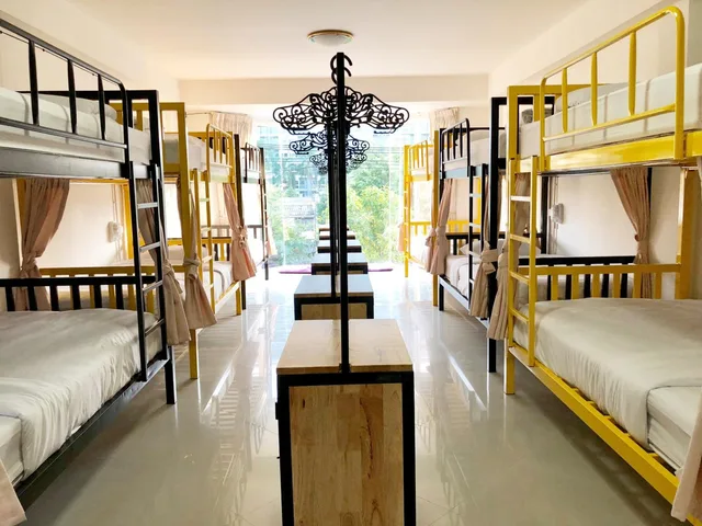 سكن مشترك مختلط، Daizy House 2/7