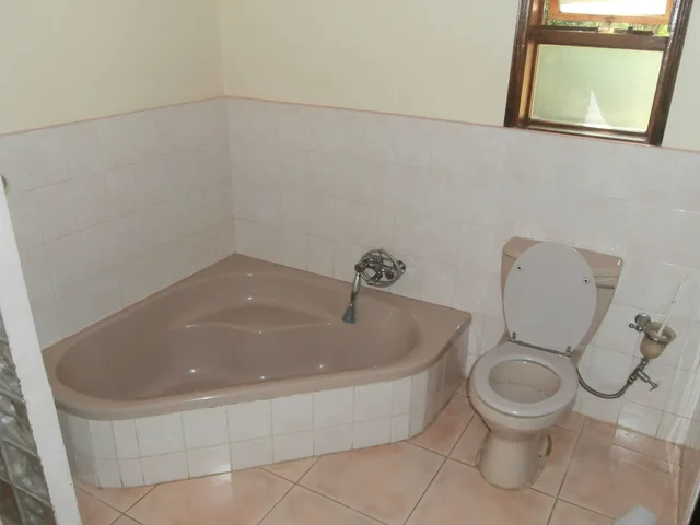 شقة بسرير كينج بغرفتي نوم، Annies Lodge Lilongwe Area 10 3/3