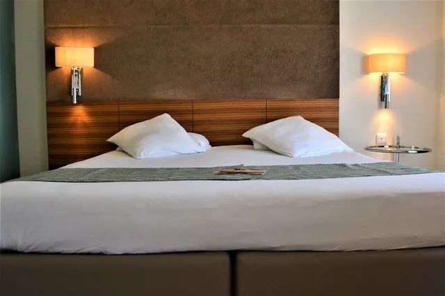Room, Twin Beds, Jetted Tub, Maritim Antonine Hotel and Spa Malta 4/10