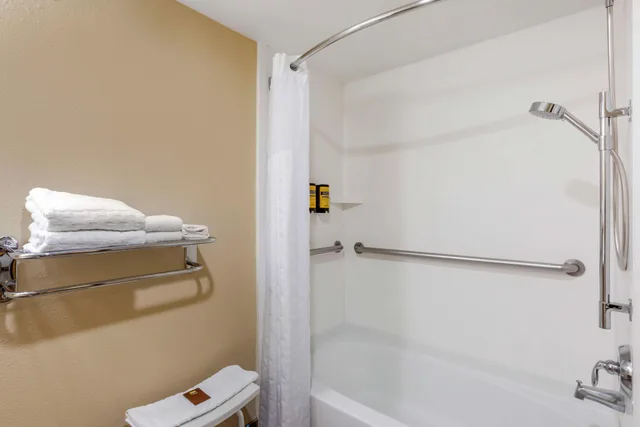 جناح بسرير كوين لذوي الإعاقة، Best Western Plus Surprise-Phoenix NW 9/9