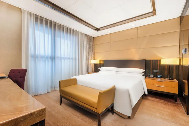 جناح تنفيذي بسرير كينج، Courtyard Shanghai Pudong 1/1