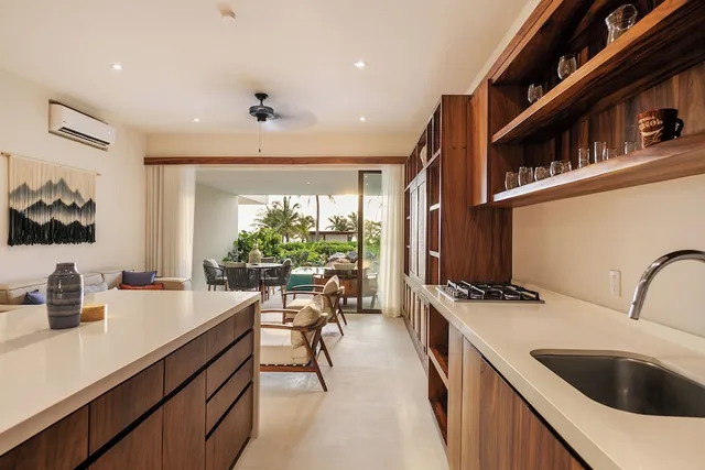 فيلا بسرير كينج بإطلالة على البحر بغرفة نوم واحدة، Marea Beachfront Villas 2/3