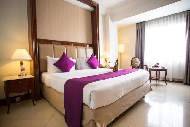 جناح جونيور بسرير كوين، Arion Suites Hotel Kemang 2/2