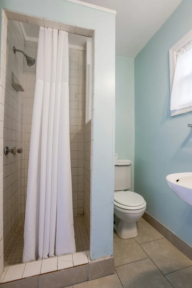 Room, Queen Bed, Smoking, Relax Inn By OYO Natural Bridge I-81 6/9