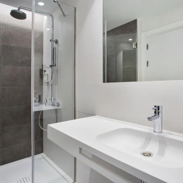 غرفة بسريرين منفصلين، B&B HOTEL Porto Expo Aeroporto 5/5