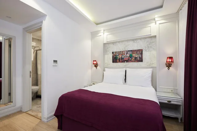 Connecting, Family, 2 Bathrooms، Albinas Hotel 1/4