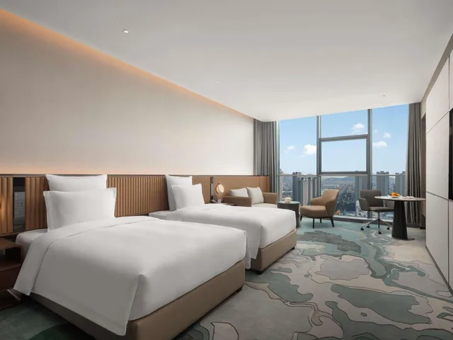 غرفة تنفيذية بسرير فردي، Novotel Lianyungang Haizhou 2/6