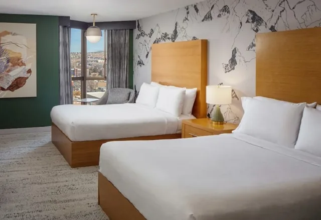 Room, Double Bed, Accessible, Whitney Peak Hotel Reno, Tapestry Collection by Hilton 1/4