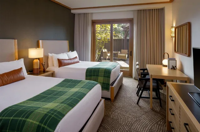 Renovated, Lodge, 2 Queen Beds, Resort View، Suncadia Resort 1/4