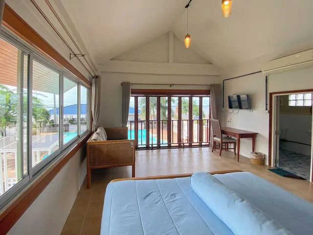 غرفة بريميوم بسرير كينج بإطلالة على البحر، Bang Saphan Resort Hotel 1/10