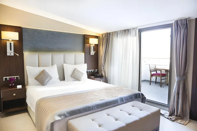 غرفة بسرير مزدوج، Grand Aras Hotel Suites Istanbul Sisli 1/1