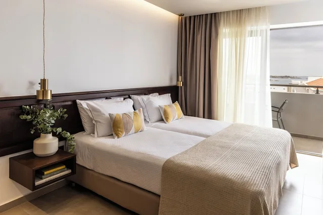 غرفة مريحة فاخرة بسرير مزدوج، Albatros Spa and Resort Hotel 3/9