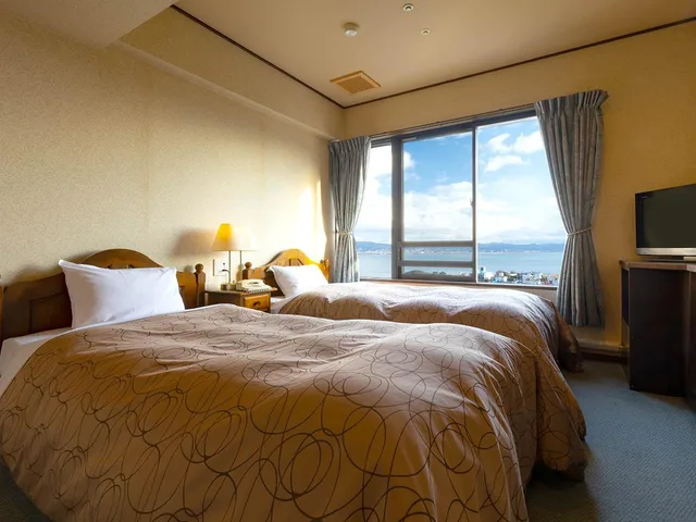 Japanese Western, Executive, Lake View, Night View، Satoyu Mukashibanashi Yuzanso Ryokan 1/1