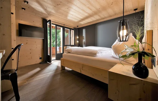 غرفة كومفورت بسرير كينج، Hotel Arc En Ciel Gstaad 2/5