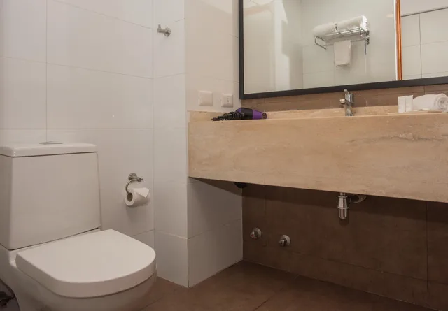 غرفة قياسية بسرير مزدوج بإطلالة، Hotel Mae 4/5