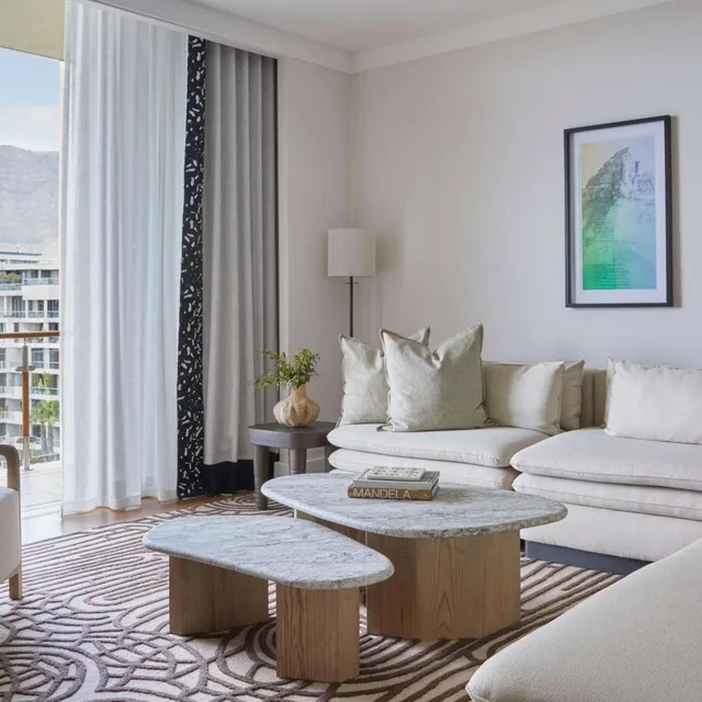 Marina, 1 Bedroom, Suite, King Bed، One&Only Cape Town 2/3