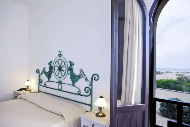 غرفة كلاسيكية بسرير كوين، Hotel Le Dune Piscinas Ecoresort And Beach 5/8