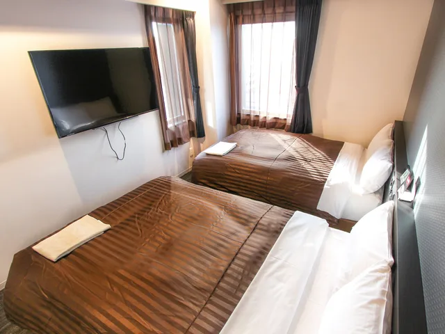 غرفة بسريرين منفصلين للمدخنين، Hotel Livemax Osaka Kadoma 1/4