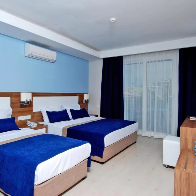 غرفة قياسية رباعية، Kleopatra Ramira Hotel 4/9