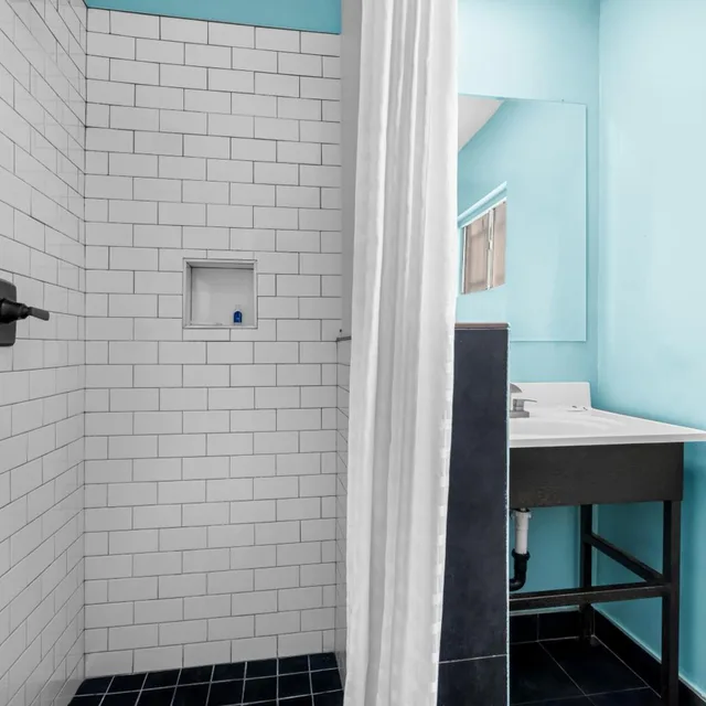 جناح بسريرين كينج بغرفتين، Rodeway Inn & Suites North Hollywood Burbank Airport - Universal Area 4/5