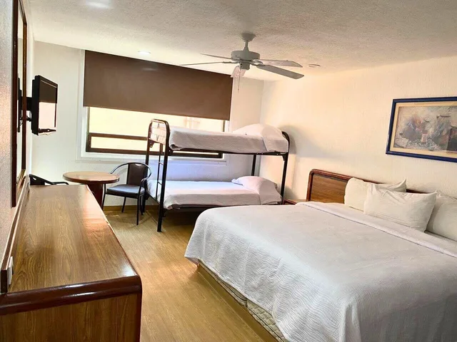 غرفة يُسمح فيها بالحيوانات الأليفة، Hotel San Lucas 1/7