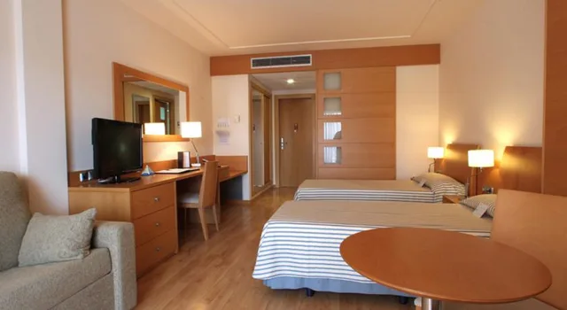 غرفة قياسية بسرير مزدوج، Clipper and Villas 5/6