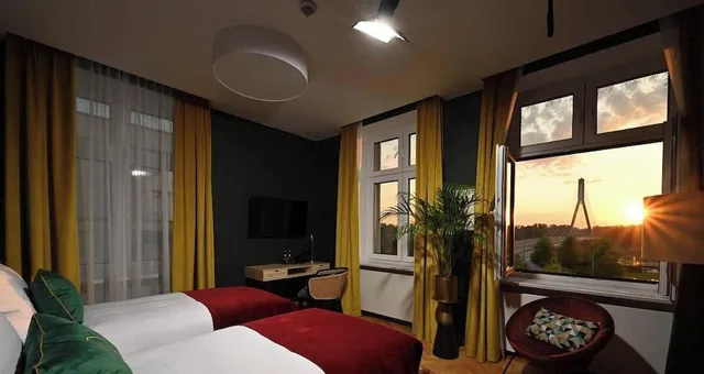 غرفة ديلوكس بسريرين منفصلين بإطلالة على النهر، Warsaw River View 2/2