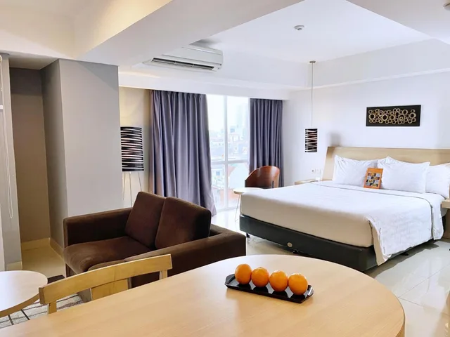 جناح جونيور بسرير كوين، Harper MT Haryono by ASTON 1/1