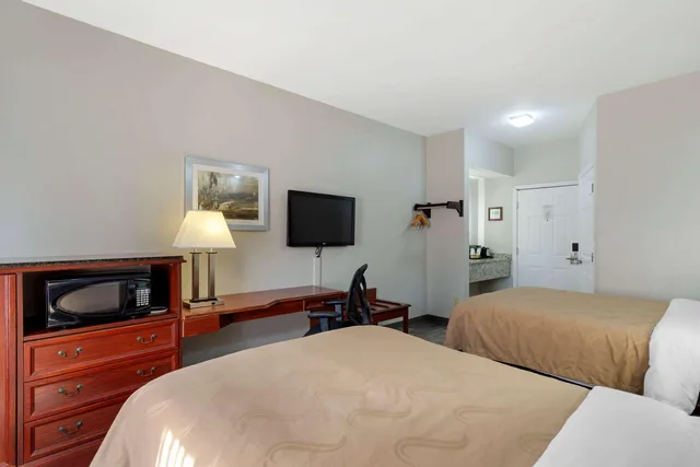 غرفة بسريرين مزدوجين، Quality Inn Newnan - Atlanta South 6/7