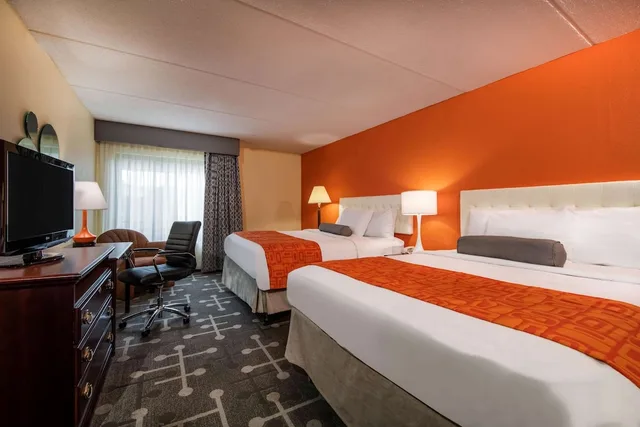 غرفة بسريرين كوين، Howard Johnson by Wyndham Saugerties, NY 2/6