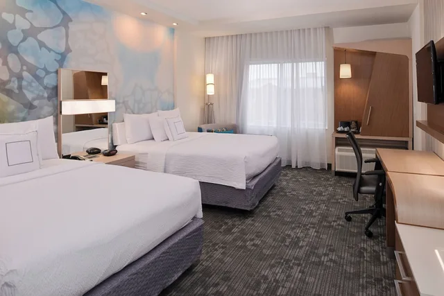 غرفة بسريرين مزدوجين لذوي الإعاقة، Courtyard By Marriott Toledo North 2/4
