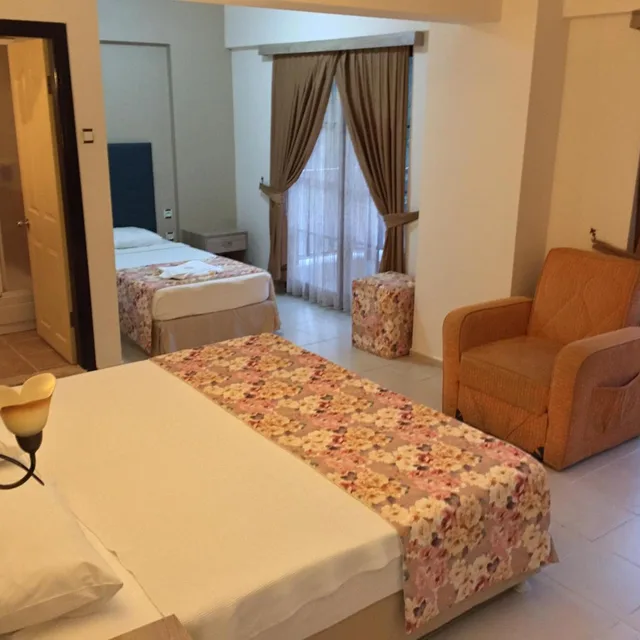 غرفة عائلية، Hamle Hotel 9/9