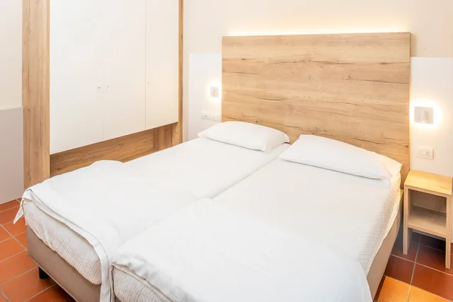 Two Bedroom Bungalow Superior، Residence Parco Del Garda 1/5