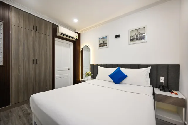 غرفة سوبيريور بسرير كينج، Ruby Saigon Hotel and Suite Ben Thanh 1/2