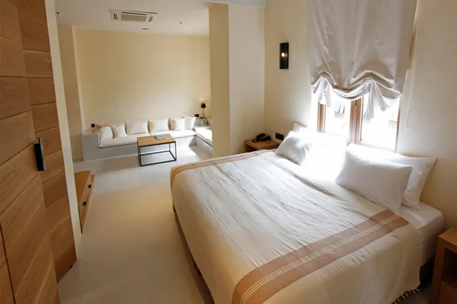Room, Double Bed, Mountain View, Town Square Suites By Toscana Valley 1/3