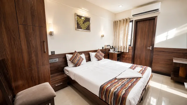 غرفة قياسية بسريرين منفصلين، Hotel Shree Residency 1/1