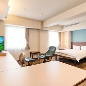 Suite, Kitchen, Hotel New Yokosuka 1/2