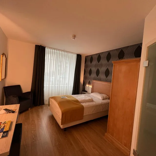 غرفة مفردة، Hotel Am Muhlenteich Schwelm 1/12