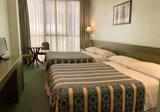 غرفة قياسية بسرير كوين، Hotel Meeting Santacroce 2/4