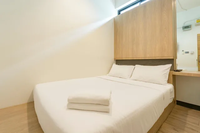 غرفة مفردة بحمام مشترك، T Hostel at Victory Monument 1/3