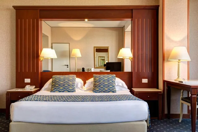 غرفة ديلوكس مفردة بسرير مزدوج، Best Western Ctc Hotel Verona 1/1