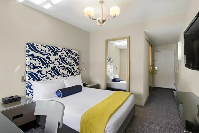 غرفة سوبيريور بسرير مزدوج، Hotel Breakwater South Beach 1/2