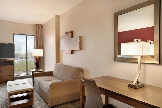 جناح استوديو بسرير كينج بإطلالة على المدينة مع أريكة بمطبخ، Staybridge Suites San Antonio Downtown Conv Ctr, an IHG Hotel 4/4