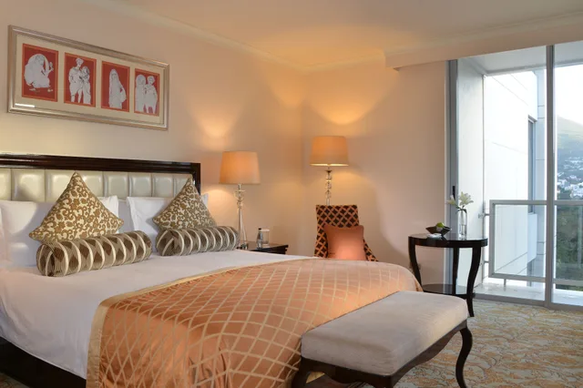 Luxury, King Bed, City View, Tower Wing، Taj Cape Town 1/7