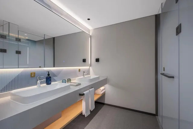 غرفة قياسية بسرير كينج في طابق مرتفع، Holiday Inn Express Qingdao Jimo By Ihg 8/8