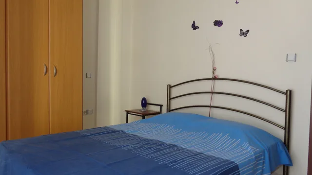 شقة بسريرين منفصلين بغرفتي نوم مع أريكة، Mouses X 1/3