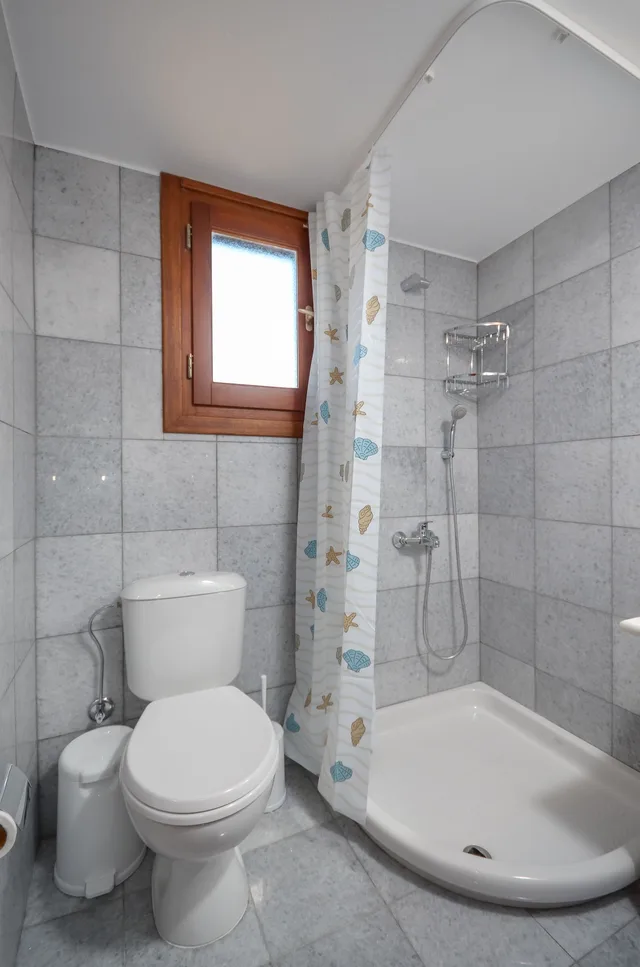 كوخ كومفورت بسريرين منفصلين وسريرين مزدوجين بـ3 غرف نوم مع أريكة، Naxos Cottage 4/5