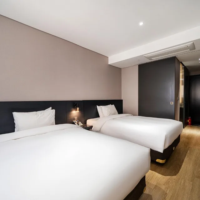 غرفة عائلية بسريرين منفصلين، Rivertain Hotel Gyeongju 9/10