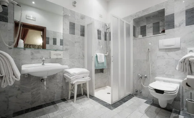 غرفة سوبيريور بسرير مزدوج وسريرين منفصلين، Palazzo Dal Borgo 3/4