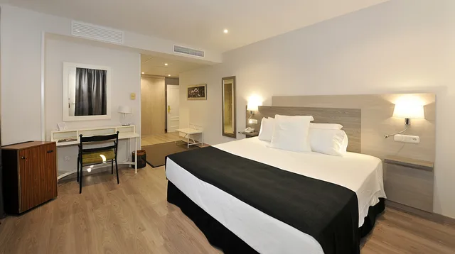 غرفة كلوب بسرير مزدوج أو سريرين منفصلين، Hotel Salobrena Suites 4/8